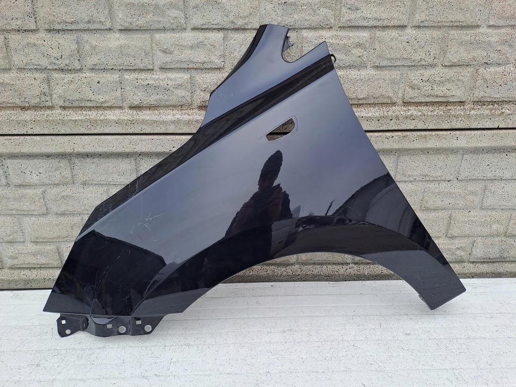 фото №1, Hyundai ix35 ix 35 10- крыло левый передний