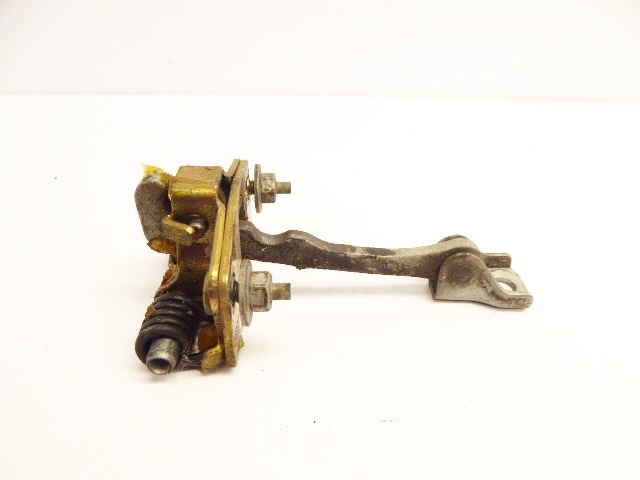 фото №1, C2 i 03r- 3d ограничитель дверь перед правый