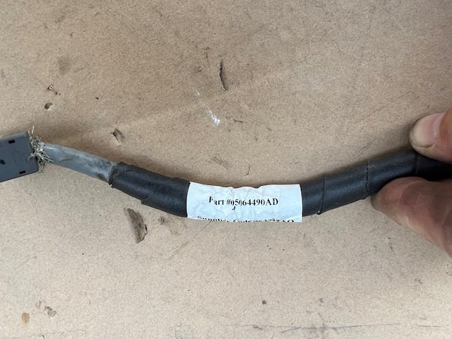 фото №5, Кабель шланг дисплея chrysler 300 2011-2014 05064997aa