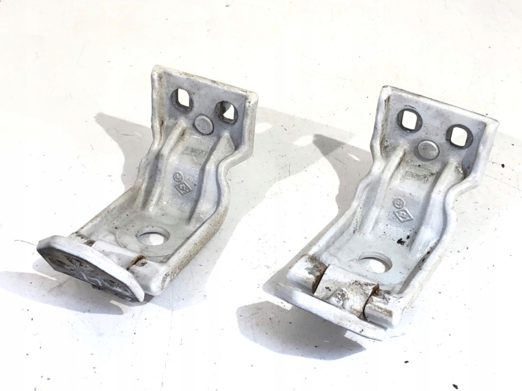 фото №1, Петлі двері правий задня renault master iii 844000013r