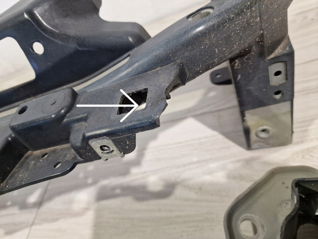 фото №6, Pas передний усилитель maserati levante