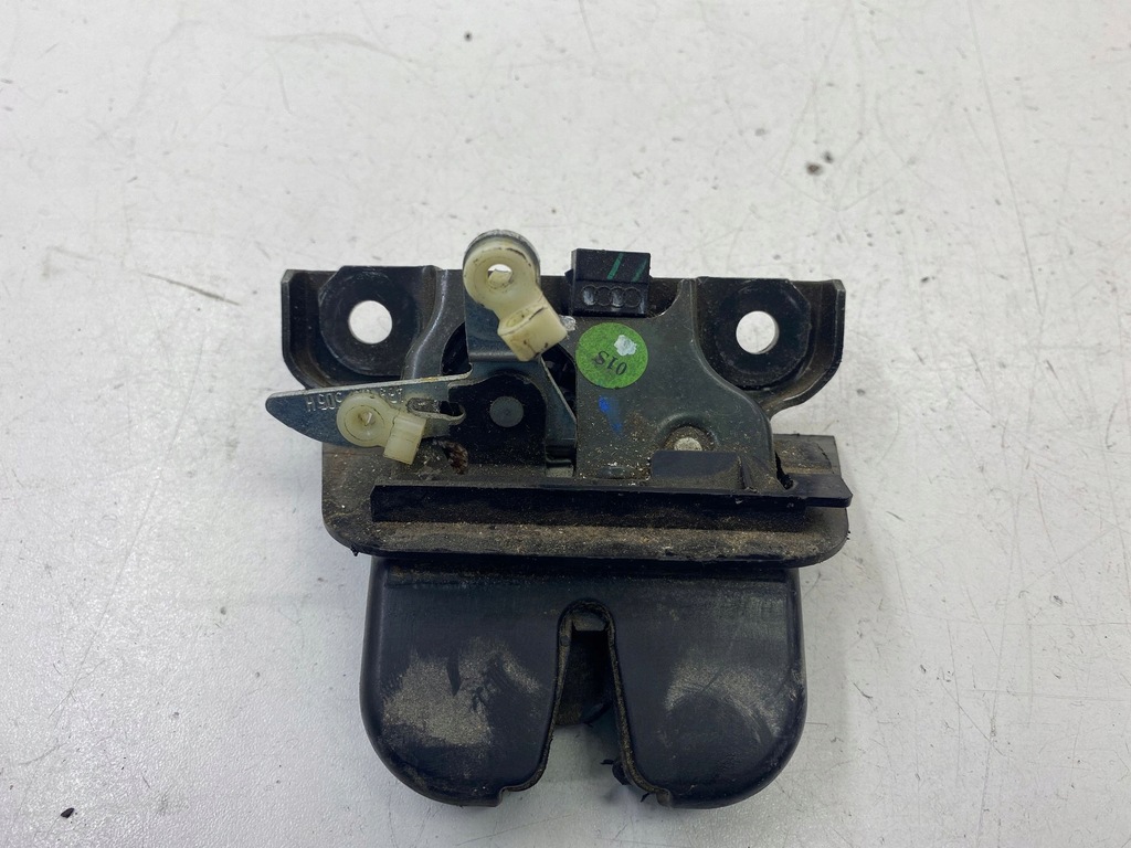 фото №5, Audi a6 s6 c5 4b 2002 замок крышки задний / багажника