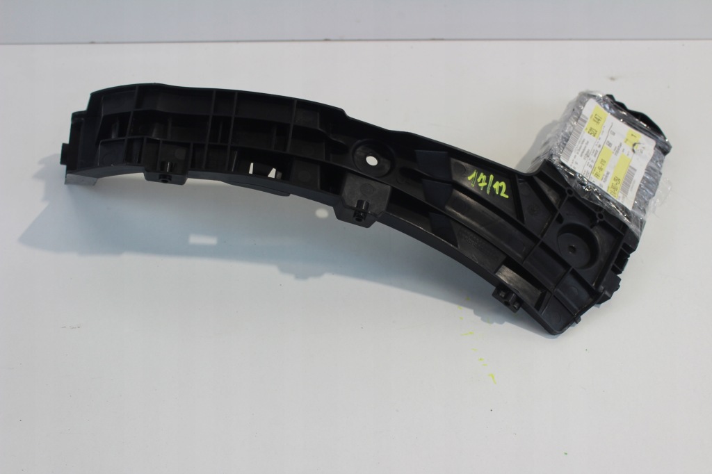 фото №1, Напрямна бампер задня audi q2 81a807254 новий