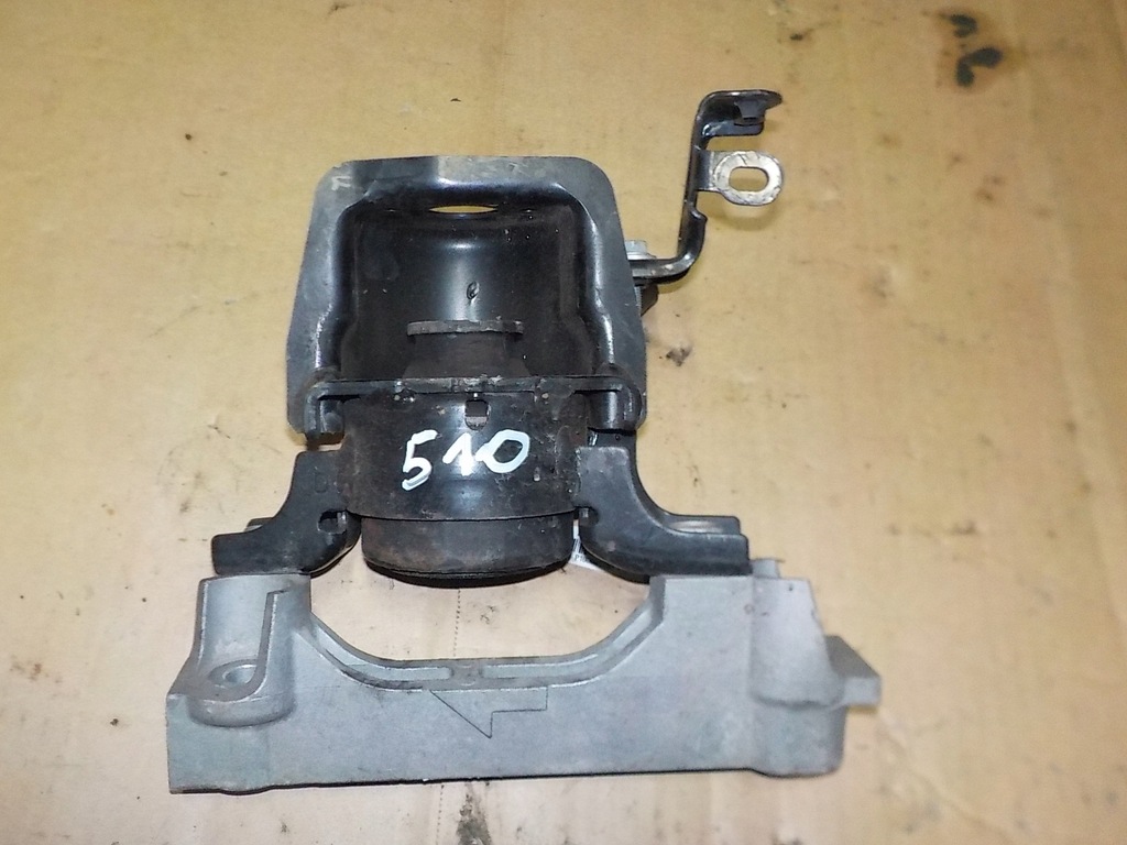 фото №1, Подушка двигуна кронштейн rav4 v 2.5h