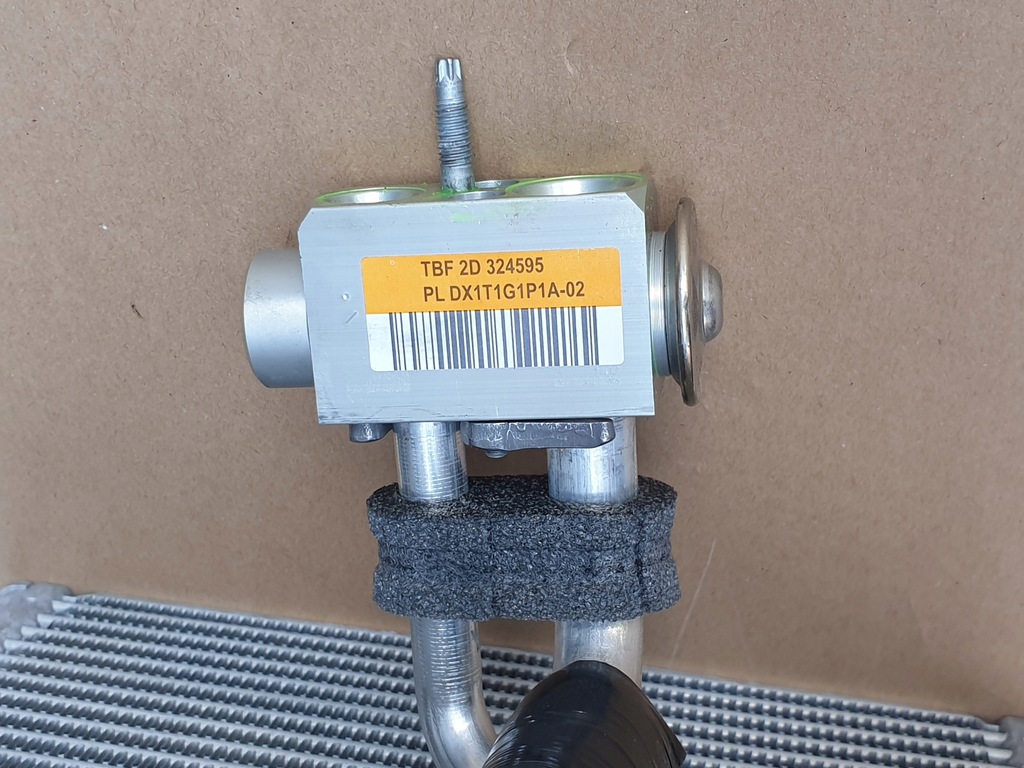 фото №7, Испаритель клапан расширительный кондиционера volvo xc40 оригинальный номер anglik