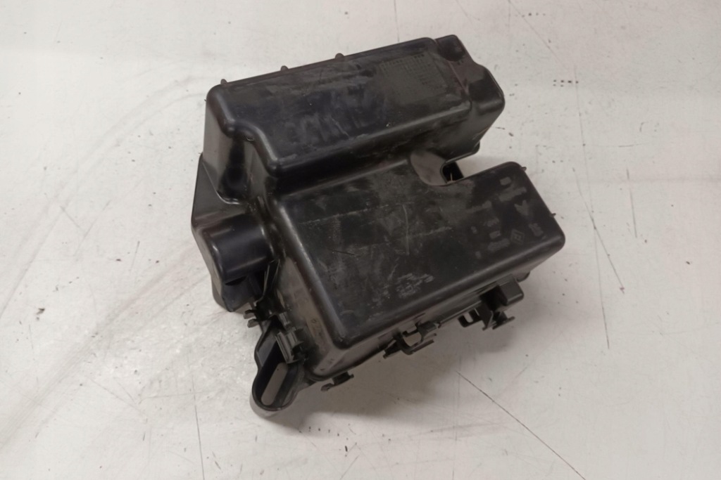 Коробка предохранителей peugeot 407 sw 6e_ 9651659780 2.2l дизель 150kw Киев