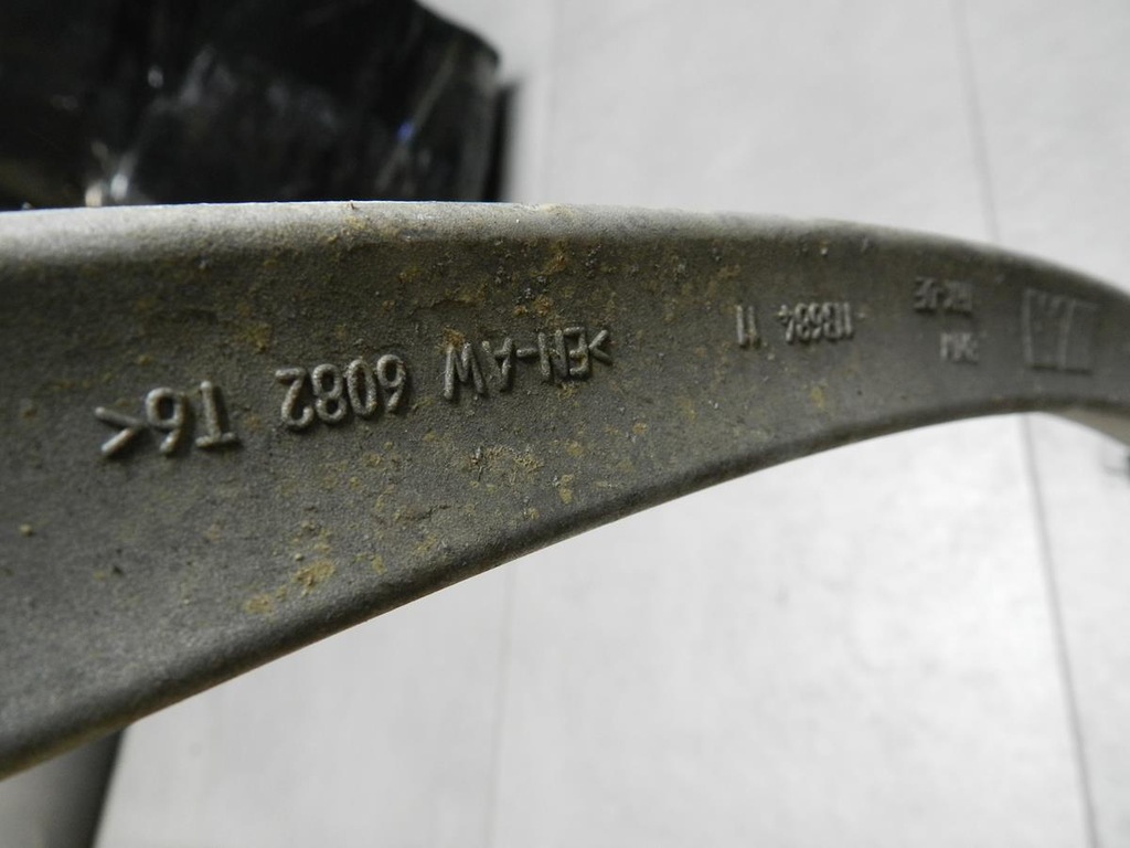 фото №10, Bmw m8 f91 поворотный кулак правая задняя рычаги 8092980