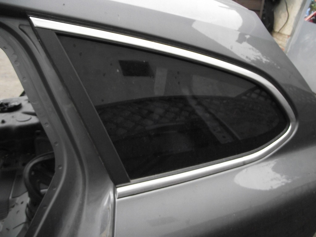 фото №1, Скло бічна кузов volvo v60 15r права