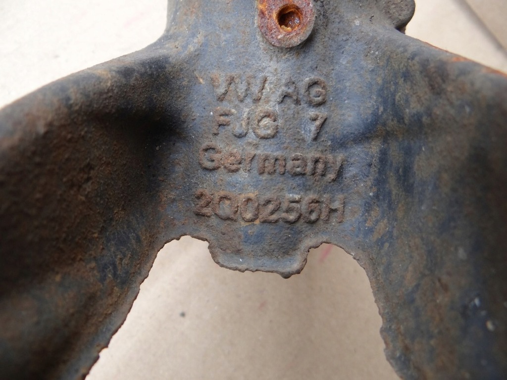 фото №13, Vika 44071747601 поворотний кулак, підвіска колеса