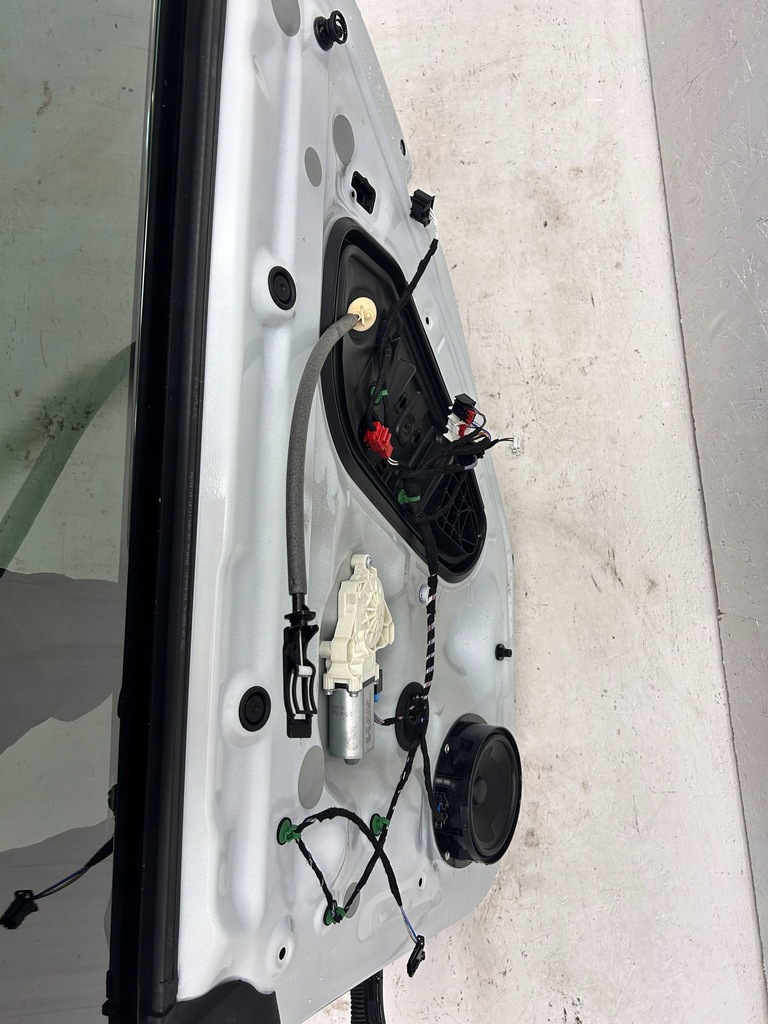 фото №8, Vw arteon lift 2024 shooting brake дверь задняя задние правое l0k1 elegance