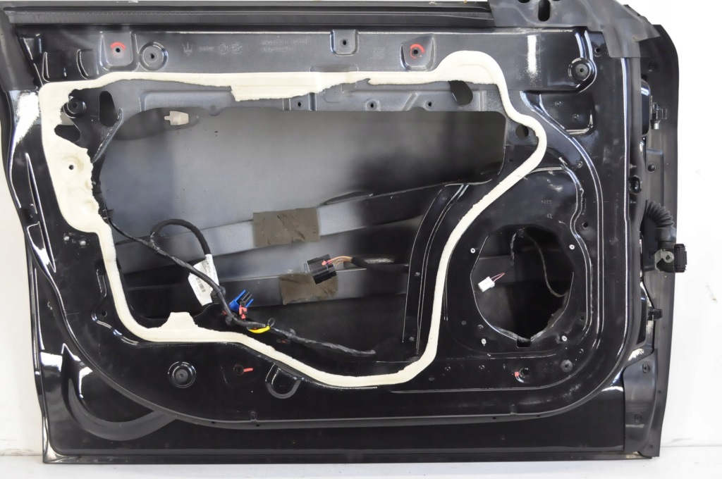 Maserati quattroporte vi двері лівий перед ліва передні Ціна