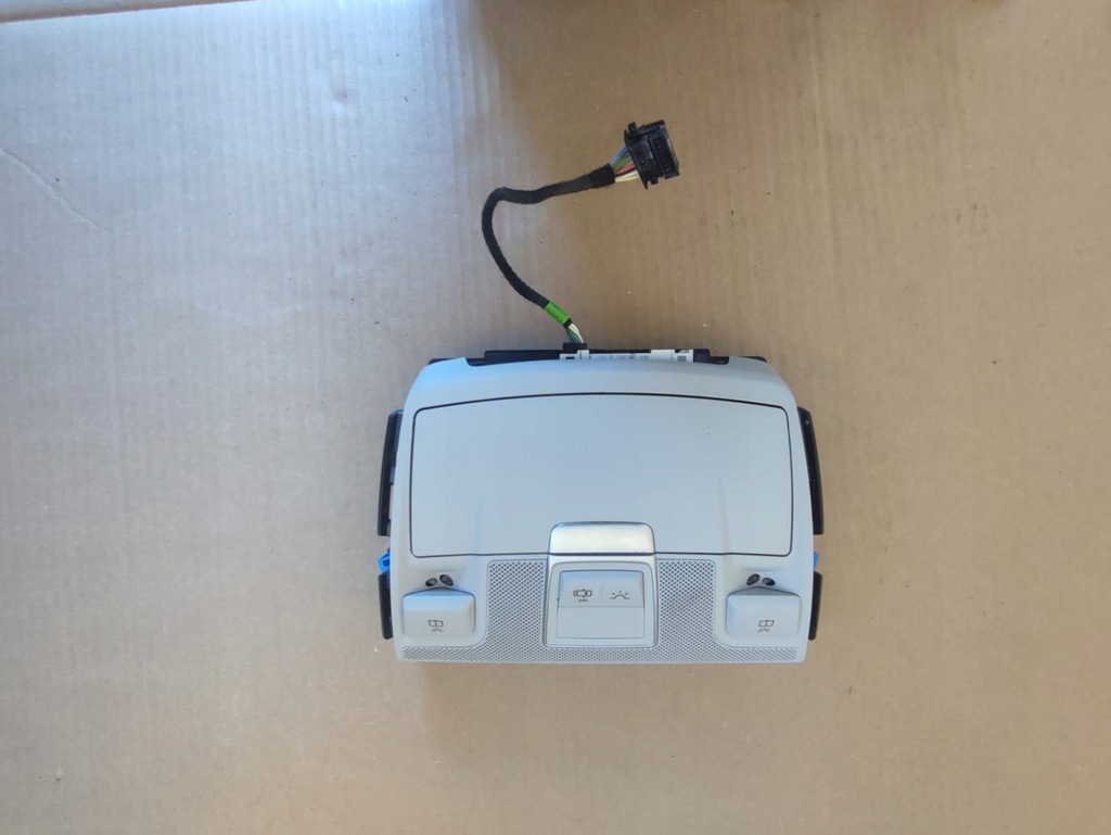 фото №1, Mercedes sl w231 освещение кабины лампа r231