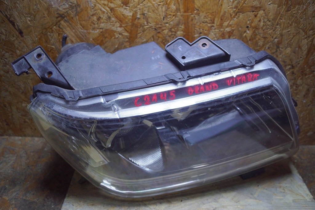 фото №8, Suzuki grand vitara ii лампа правый перед uk c2145