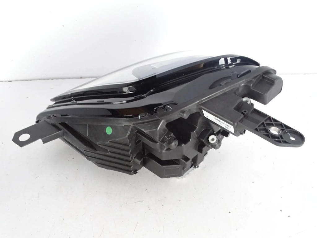 фото №5, Лампа перед передня права masrati grecale