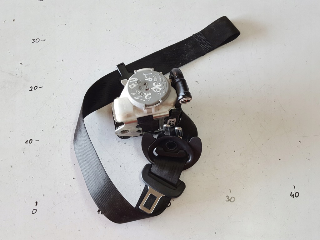 фото №1, Audi a3 8v 13-16r pas безопасности левый перед 3d