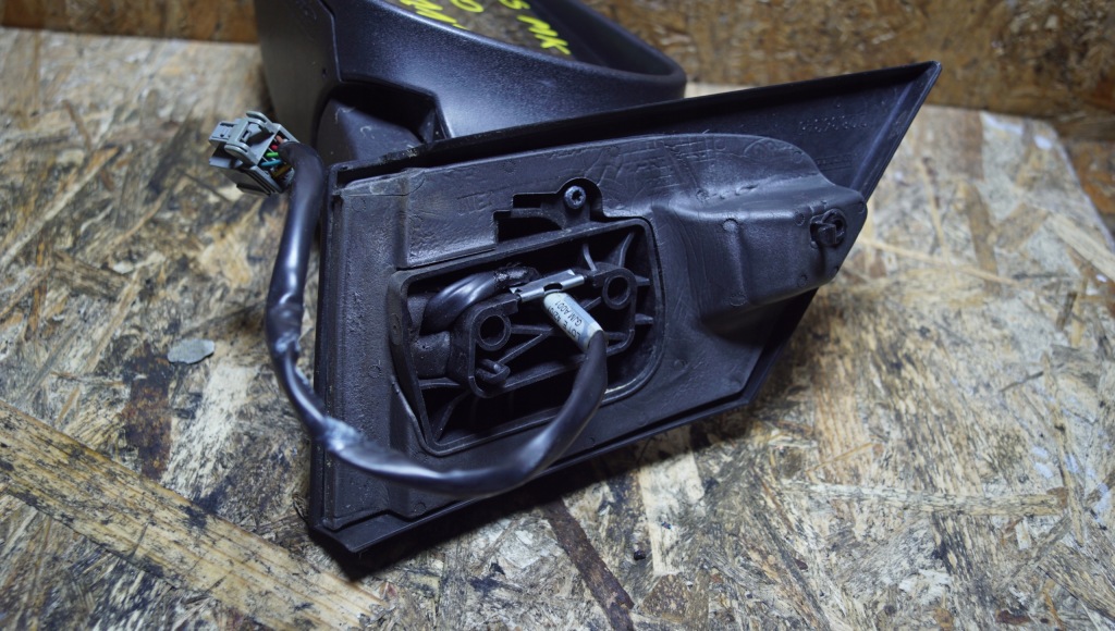 Зеркало левая ford focus mk2 рестайлинг  кабриолет  7 pin Недорого