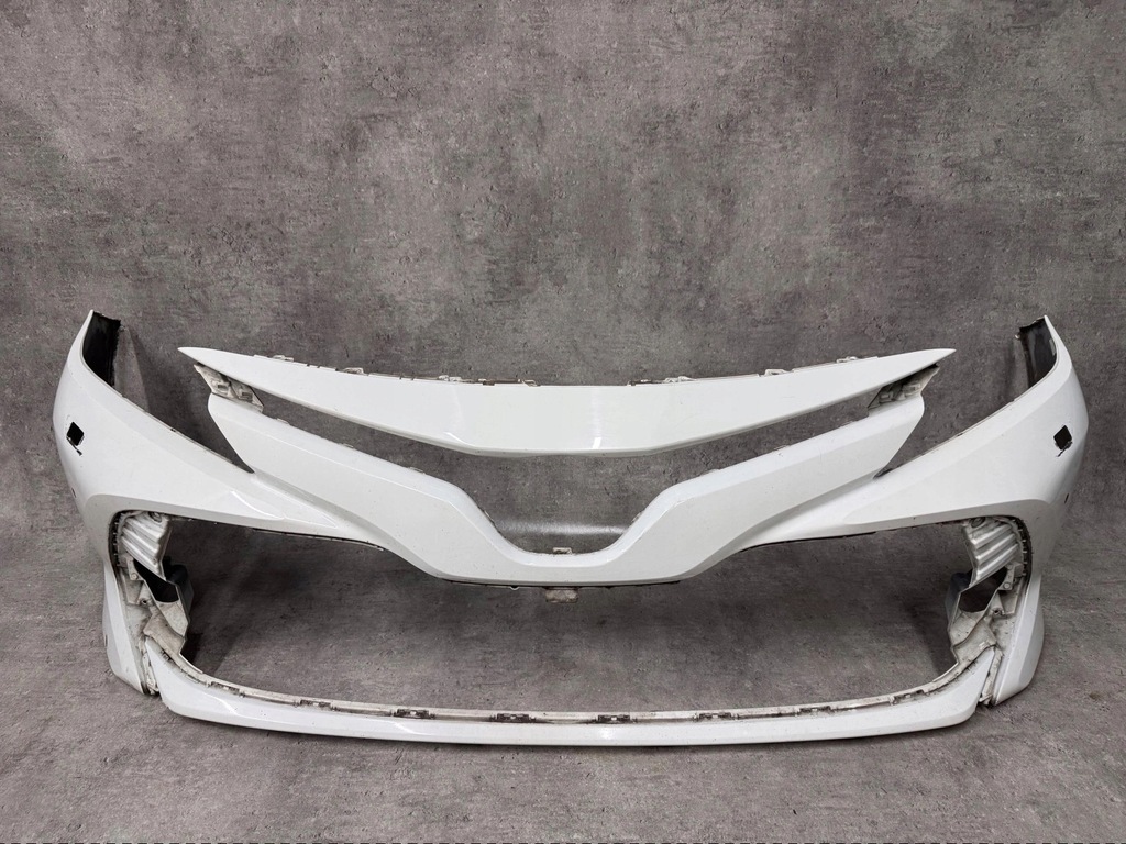 фото №1, Бампер перед toyota camry viii