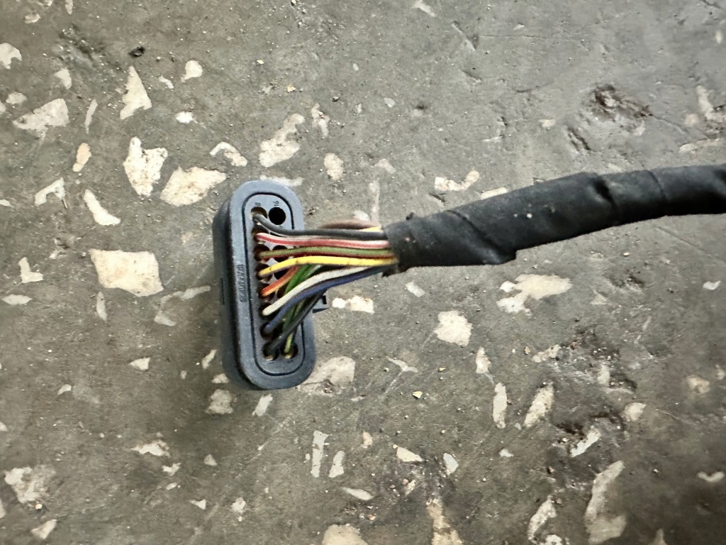 Mercedes b klasa w246 a w176 штекер колодка проводка датчиков парковки pdc с Разборки