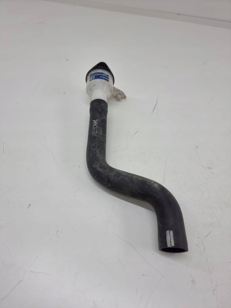 Трубка заливної розпилювача lexus rx iii hlc33134 Ціна