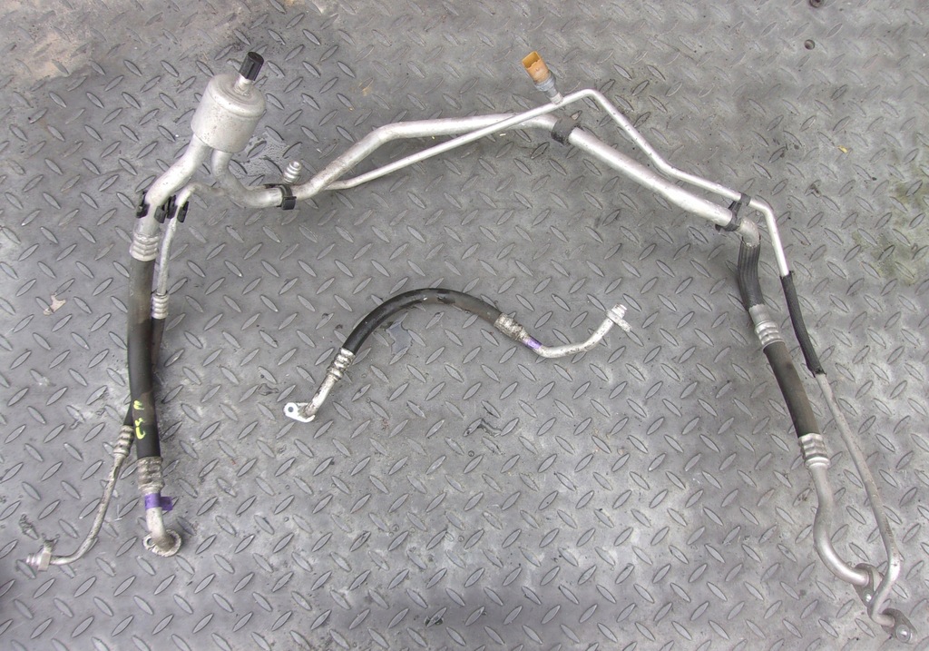 фото №1, C4 ii b7 1.6 ehdi трубка шланг кондиционера