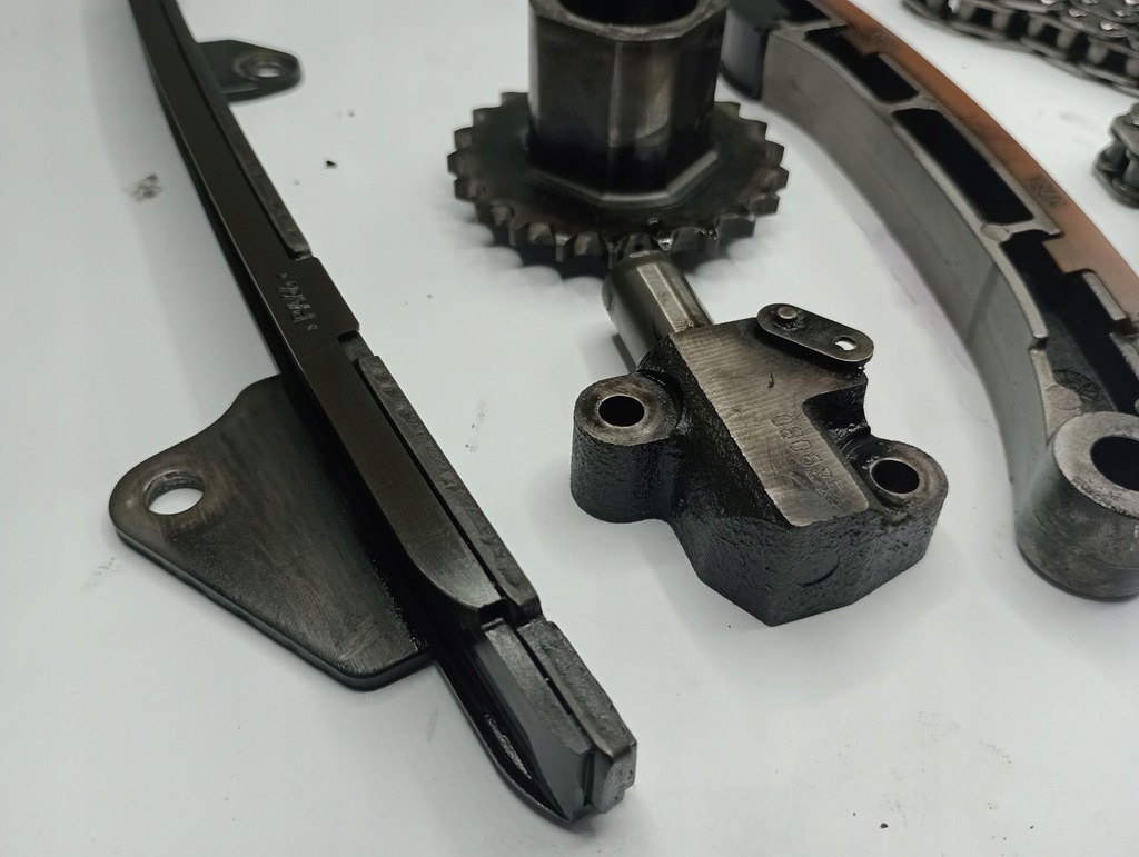 фото №5, Kompletny грм 1.4 90 km d-4d toyota yaris ii verso corolla auris