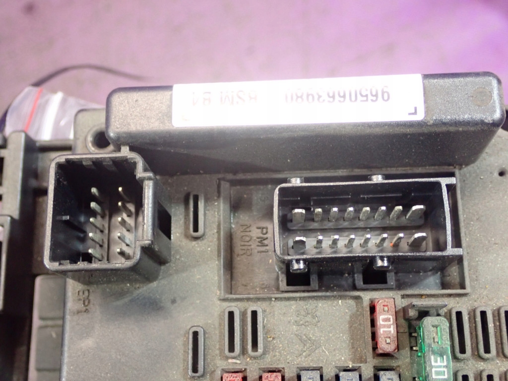 фото №6, Peugeot 307 01-05 коробка запобіжників 9650663980