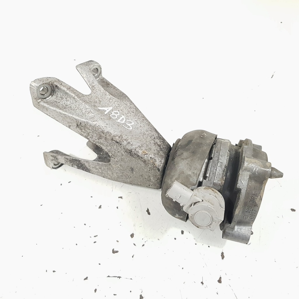 фото №1, Кронштейн подушка двигуна audi a8 d3