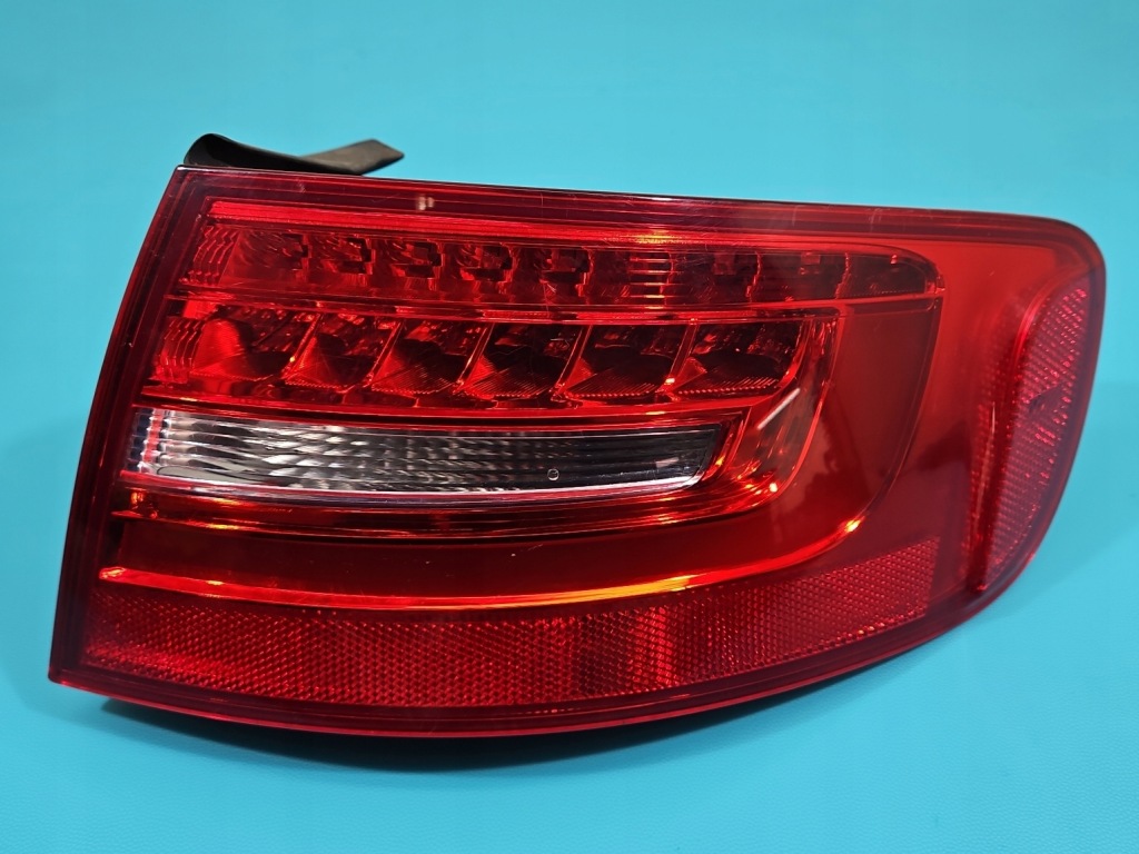 фото №4, Лампа задня права audi a4 b8 led kombi