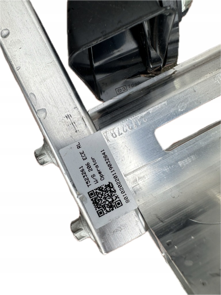 Панель  перед передний кронштейн  помпа mercedes c w206 оригинал кронштейн крепления Киев