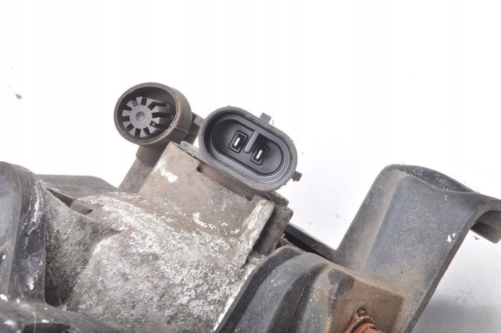 фото №6, Mazda 2 de противотуманная фара правый d01n-51680