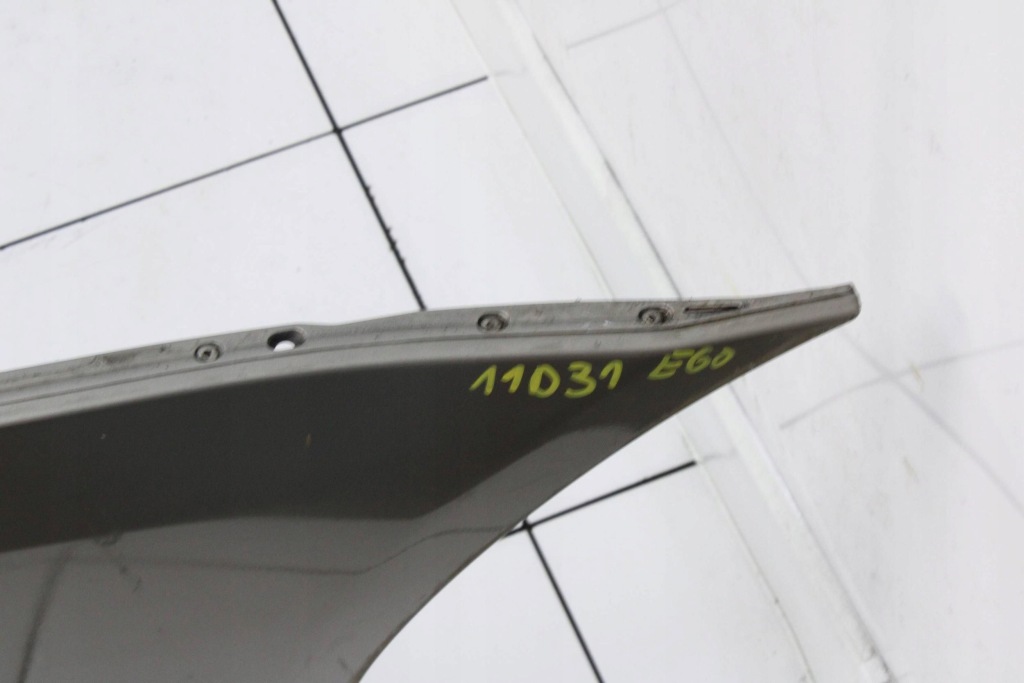 фото №13, Bmw 5 e60 sedan lift 2004r- бампер задняя задний a53 - код лакокрасочного покрытия