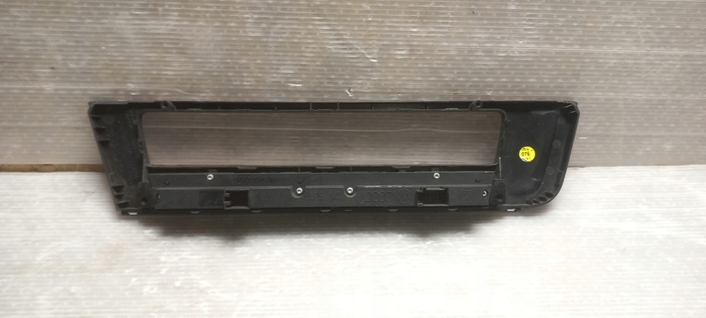 фото №3, Рамка панель радіо pdc esp запуск стоп audi a6 c7