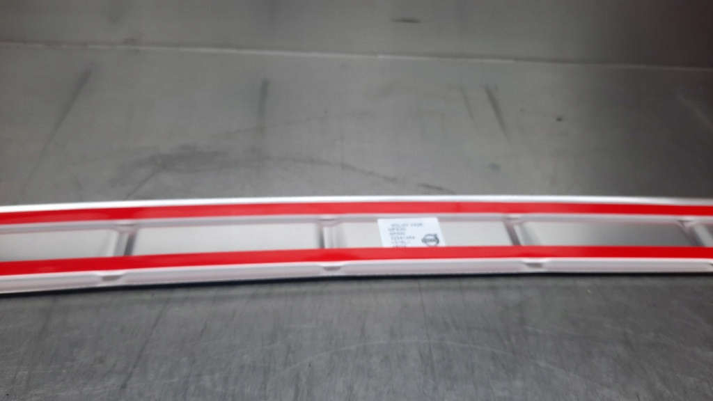 фото №7, Молдинг декоративная бампера задняя 32341454 volvo xc60 ii 18-21r nowa