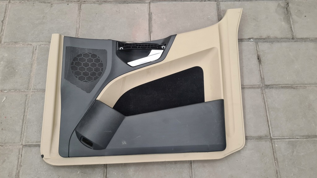 фото №1, Mercedes actros mp4 оббивка двері права