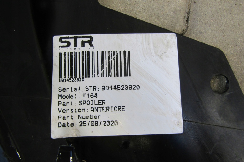 Купить Спойлер накладка бампер перед ferrari portofino f164 17-