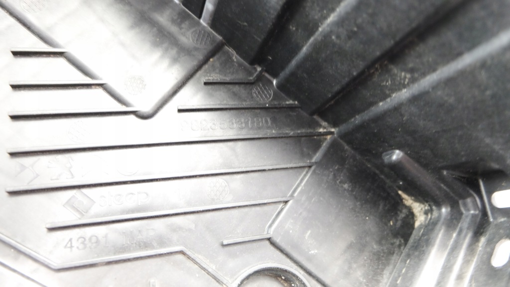 Citroen ds3 crossback основание аккумулятор 9823533180 Оригинал