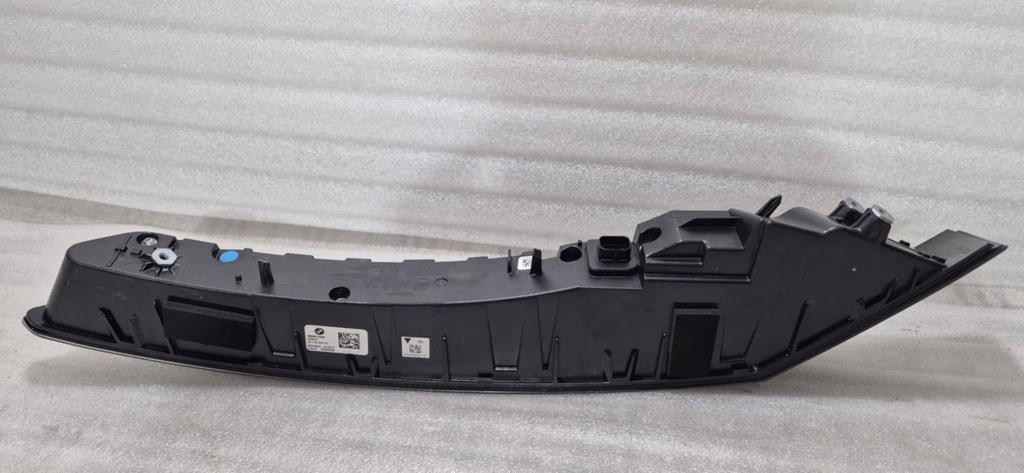 фото №9, Bmw ix i20 лампа led правая задняя