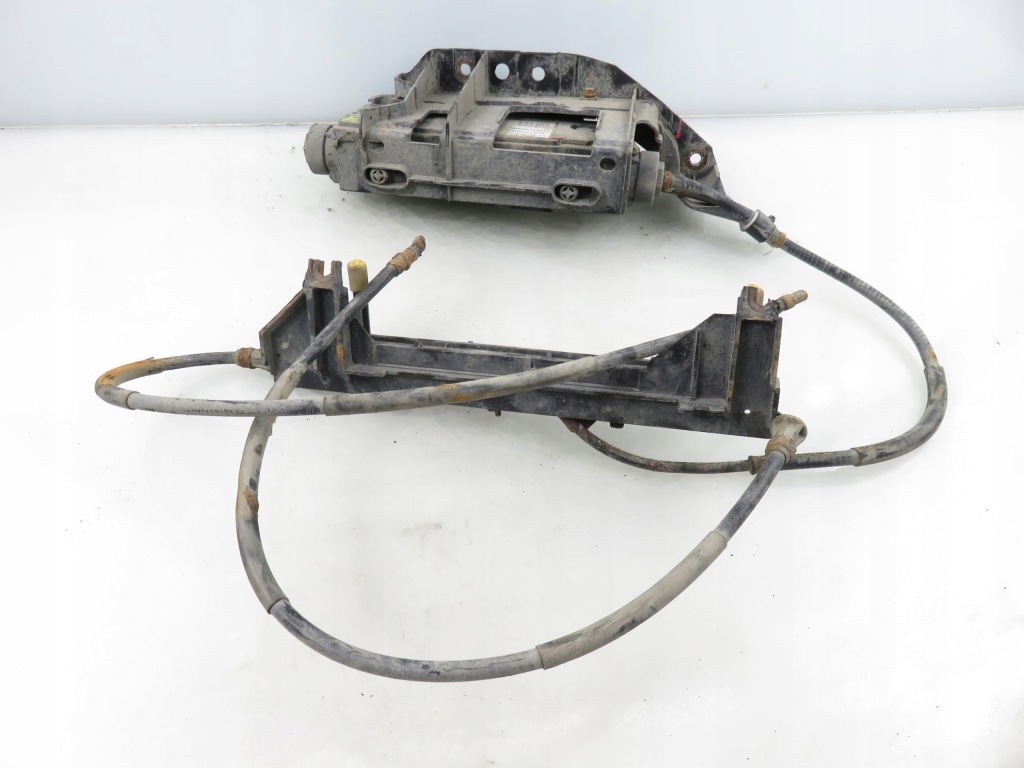 Тормоз электрический renault scenic 2 8200311379 Цена