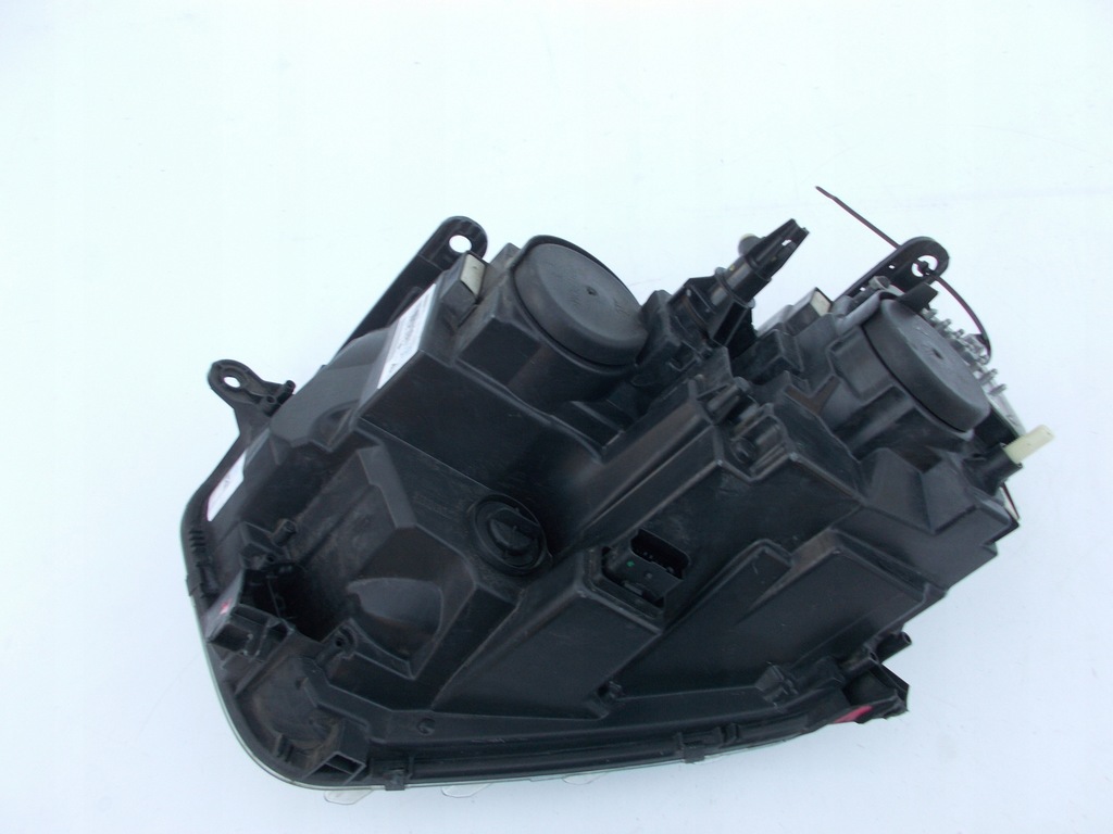 фото №8, Фара лампа dacia duster ii 2 led ładna 260101133r права