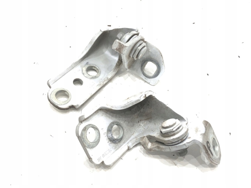Купити Петлі двері перед праве ford transit courier e176-7822800-ab