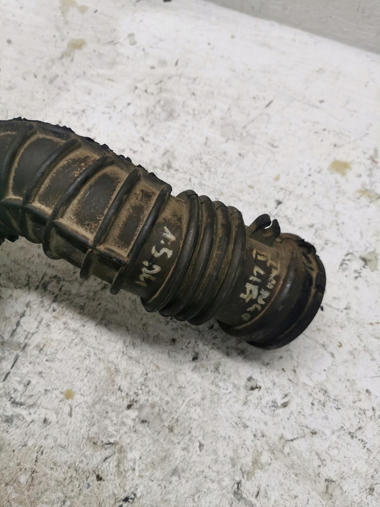 фото №3, Труба воздуха renault twingo ii 1.5dci 8201018897