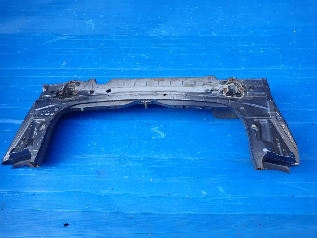 фото №5, Toyota corolla verso 01-03 pas задний