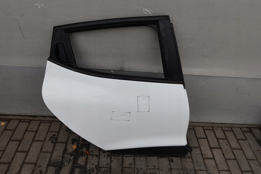 фото №1, Дверь правый задняя clio iv
