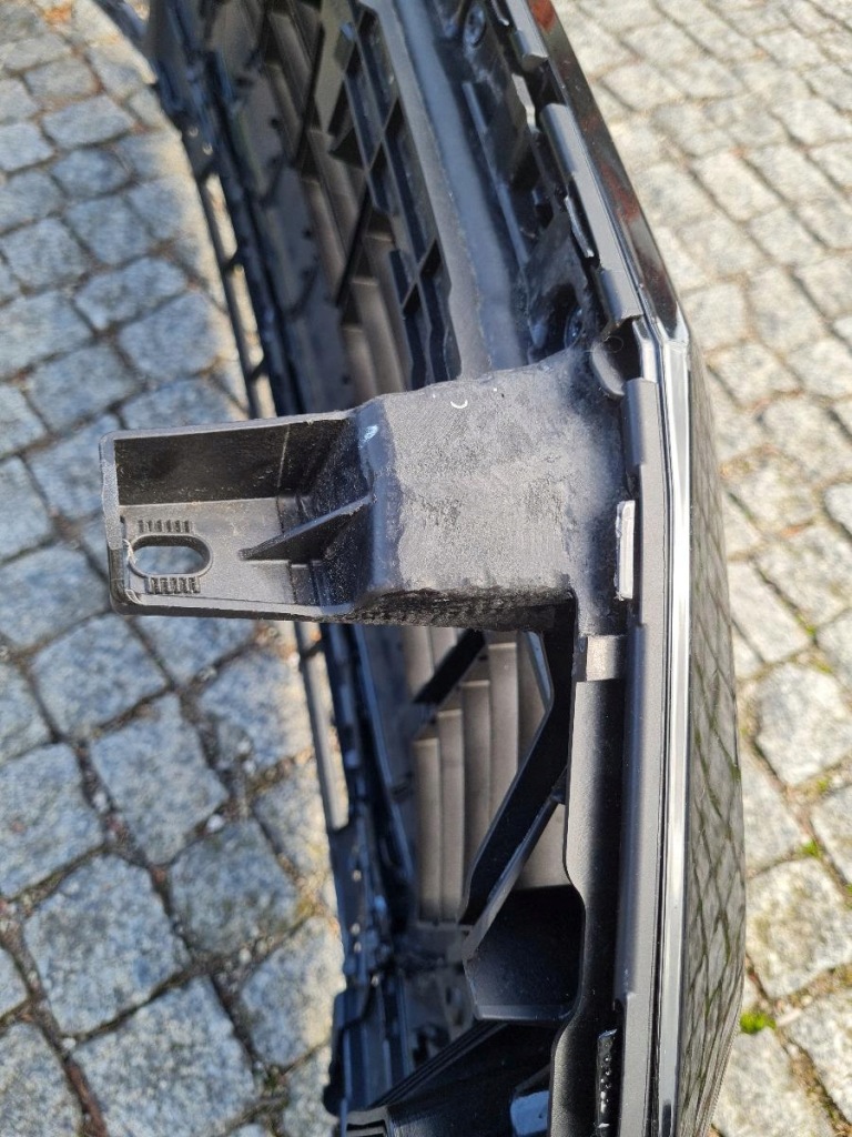 Бампер решётка радиатора перед 4m0853651aj audi q7 lift Доставка