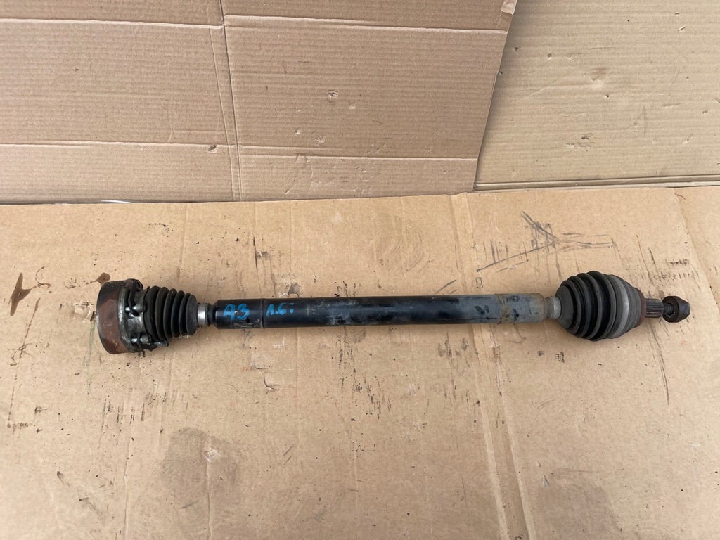 фото №1, Приводной вал правая длинная audi a3 8p 1.6 fsi 1k0407272hc