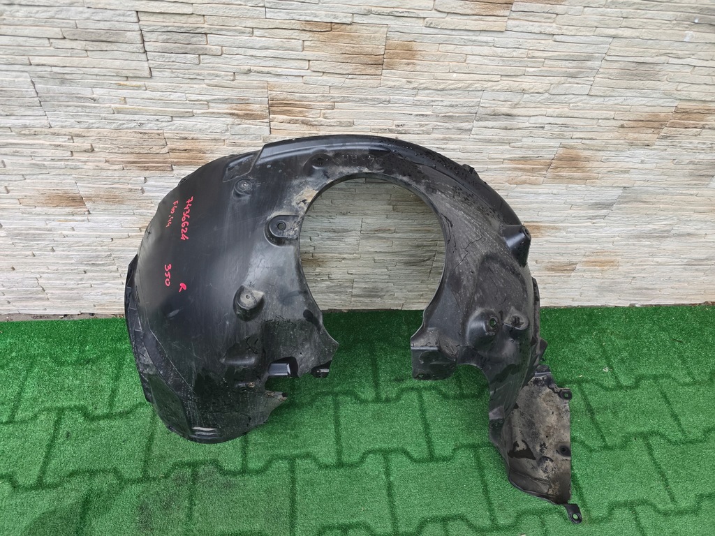 фото №1, Подкрылок bmw 1 f40 2 f44 7436624