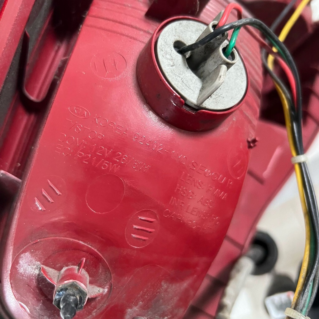 фото №8, Лампа лівий задня ліва задня kia picanto 92402-1y0