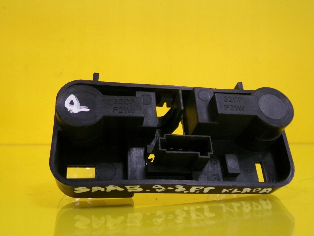 Вкладыш лампы правый задний  saab 9-3 ver2 w крышка 2548 nr919 Недорого