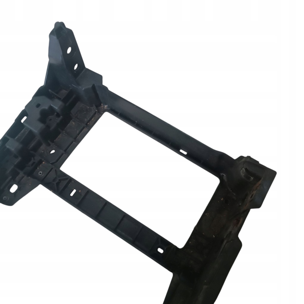 Pas передний opel corsa f 208 ii 9823718480 Киев