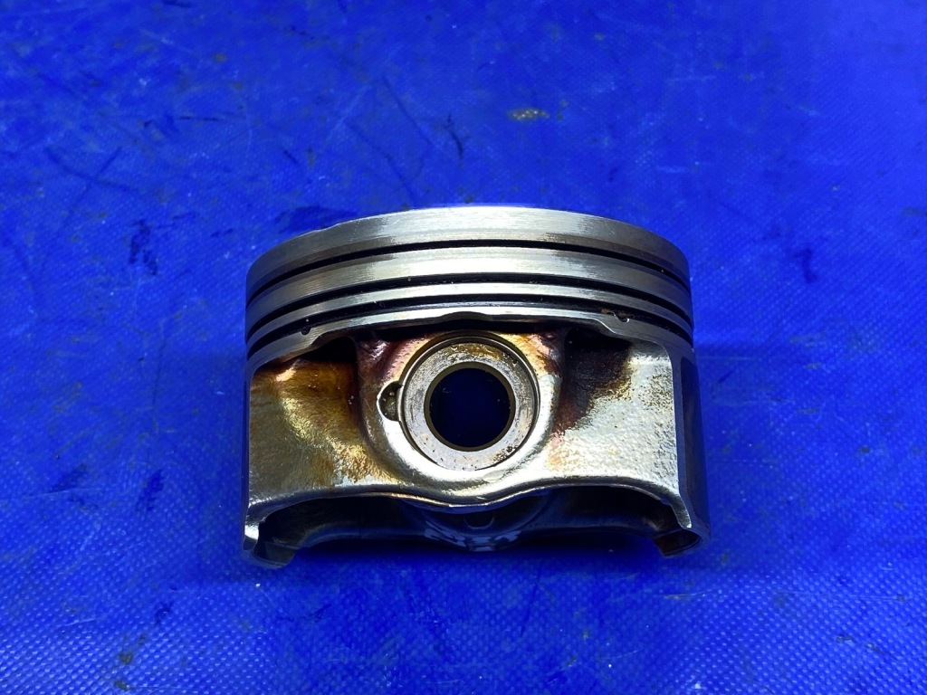 фото №10, Поршень поршень vw golf vii audi a3 s3 2.0 tsi 82.420 06k bb